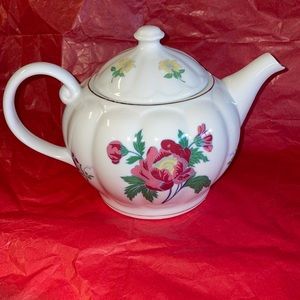 Laura Ashley parfums floral teapot & lid gold accents 🫖